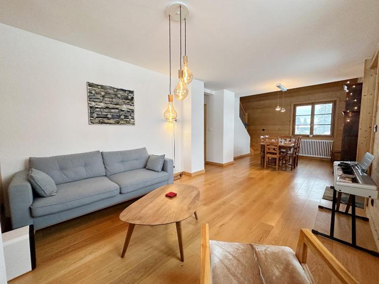 Appartement T4 au calme avec jardin et wifi, proche du centre et ski-bus - FR-1-624-150 - B&B Samoëns
