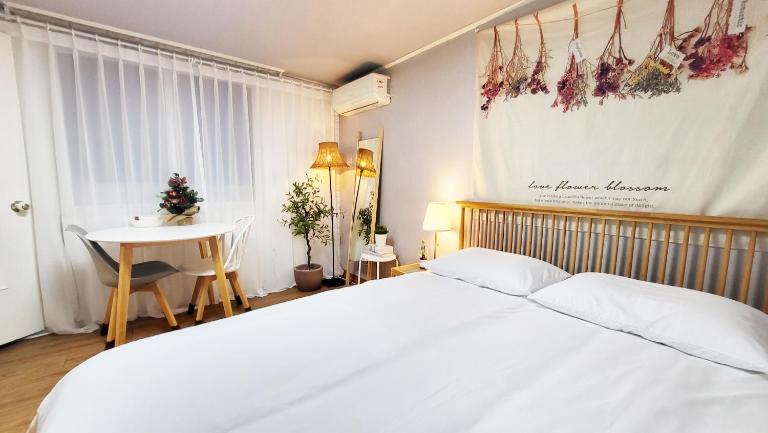 홍대 인근 이대역 # Stay E202 - B&B Seúl