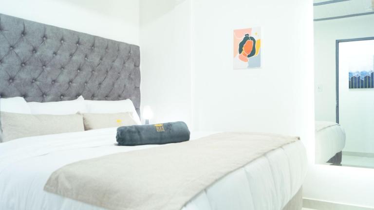 Cómodo apartamento a 5 minutos Esc General Santander - B&B Bogotá