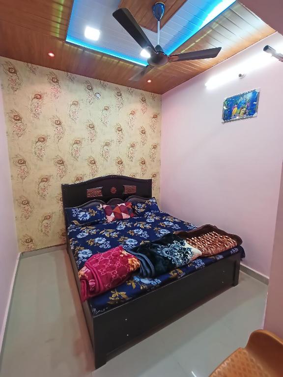 Maa Modheshwari HomeStay - B&B Ujjain