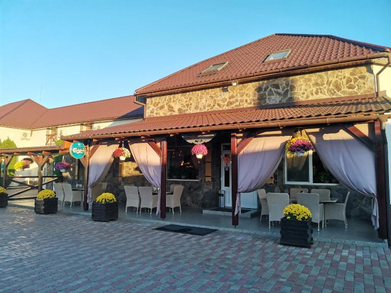 Three Aces - B&B Velyka Dobron’