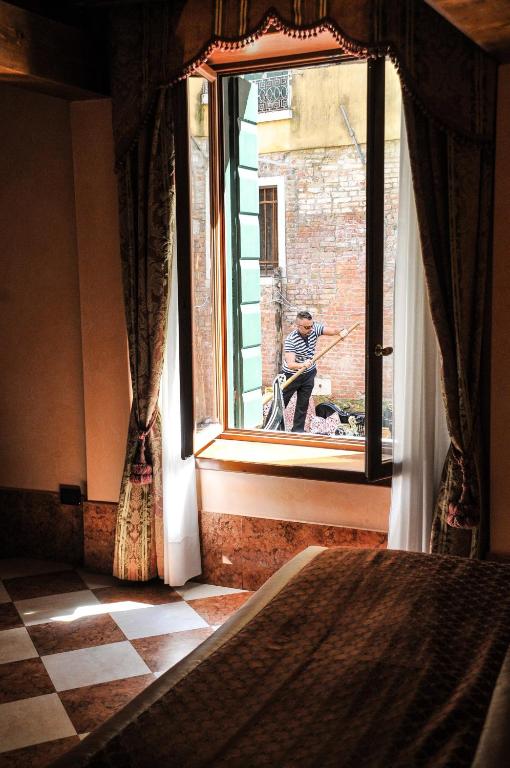 Ca' Amadi - B&B Venezia