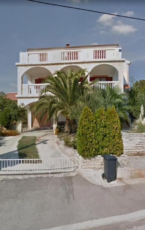 Apartments Maruna - Bed and Breakfast Maslenica