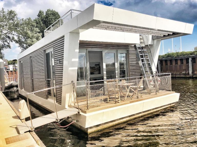 Schwimmendes Ferienhaus Heimathafen - Ferienwohnung Großenbrode