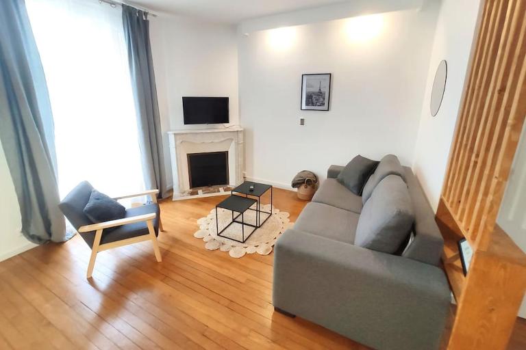 DisneyLand - Paris 20 min - Parking - 7 personnes - B&B Gournay-sur-Marne