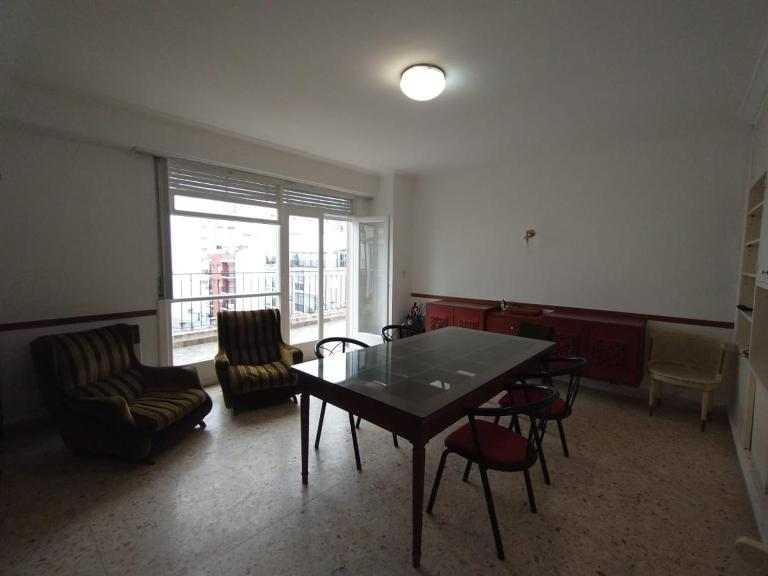 Excelente departamento con balcón terraza - B&B Mar del Plata