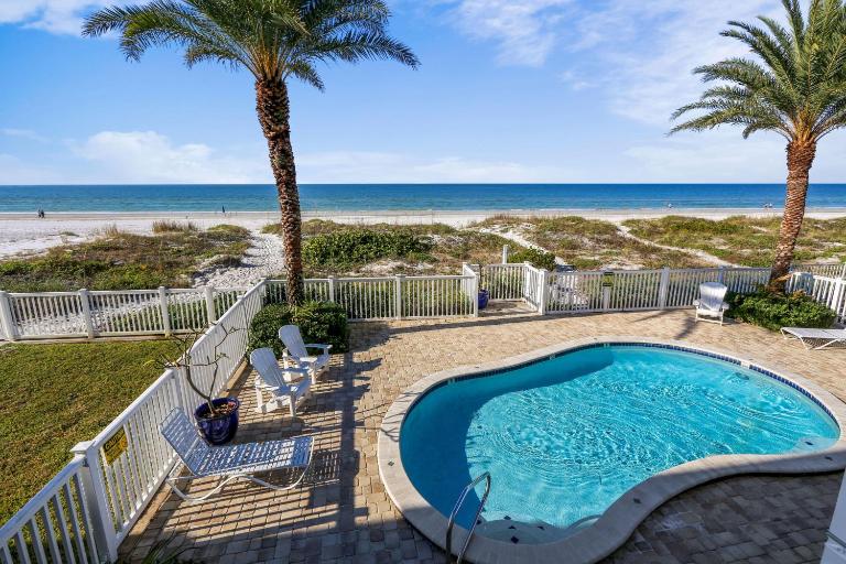 Sunset Villas 3 - Bed and Breakfast Clearwater Beach