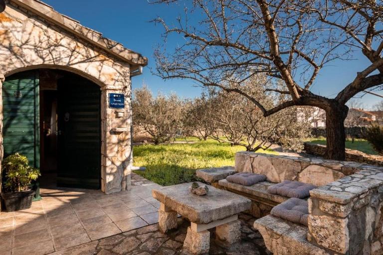Stone House Anja - B&B Vela Luka