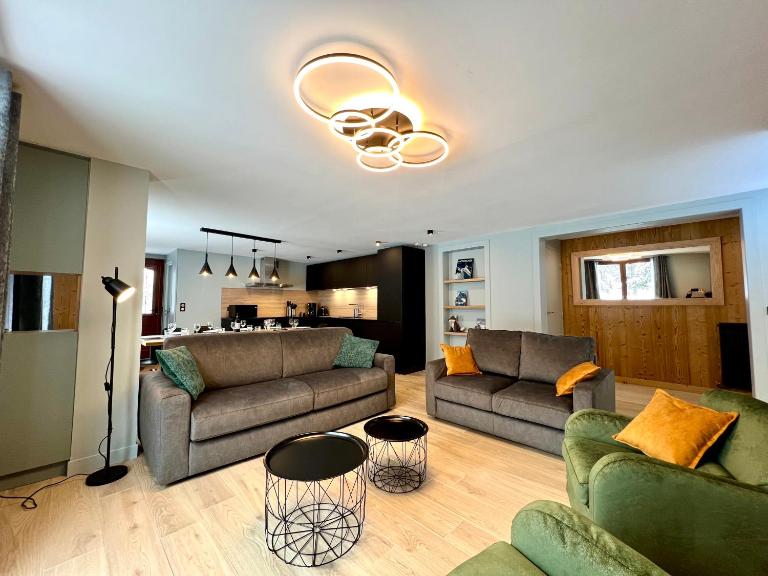 Appartements Chalet Lauranoure Centre Station à 150 m du Jandri 3S - B&B Les Deux Alpes