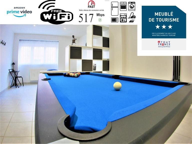 Le Salsero T4 de 93m2 en centre avec billard clim Prime vidéo Wifi fibre - Bed and Breakfast Nîmes