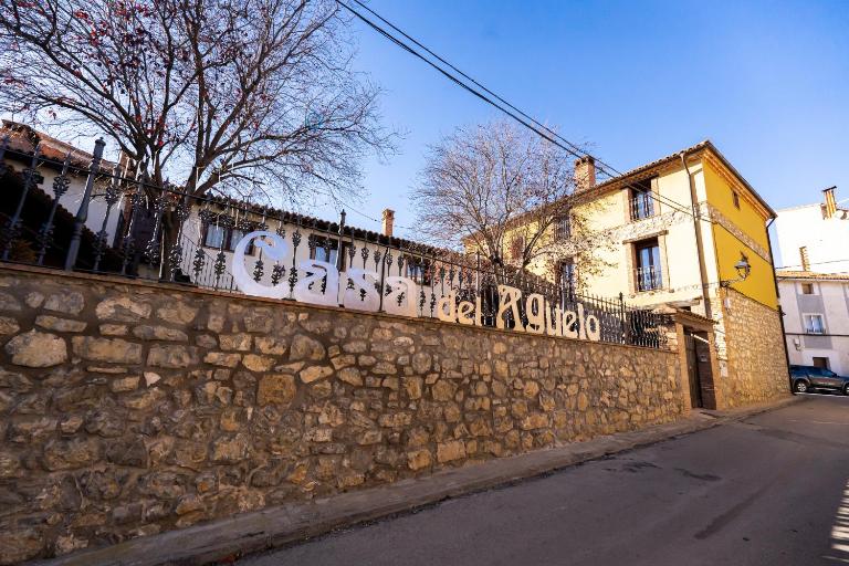 Casa del Agüelo - Bed and Breakfast Cella