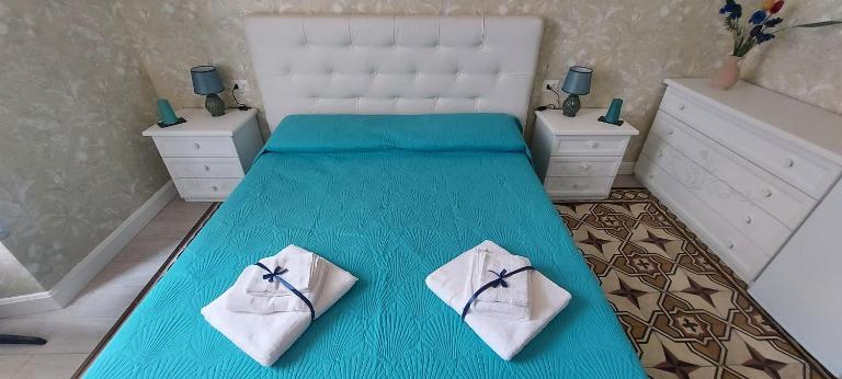 Essential Guest Room - B&B Cagliari