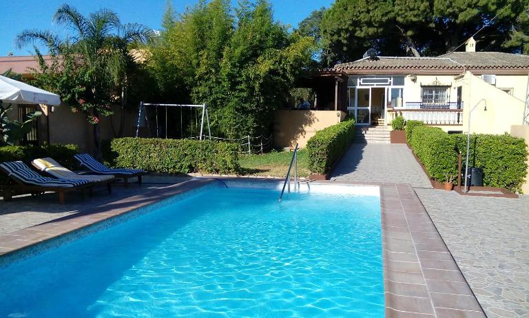 Alojamiento el Chaparro Barbate junto a la venta el loro - Bed and Breakfast Barbate