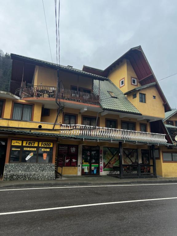 Pensiunea Dalia Voineasa - B&B Voineasa