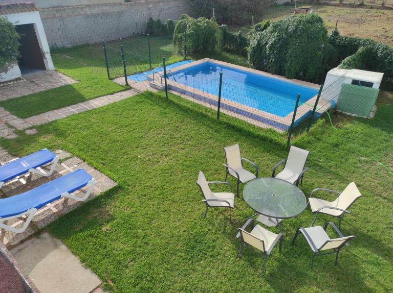 Casa Rural con Piscina Verdugo - B&B Puerto de Santa María