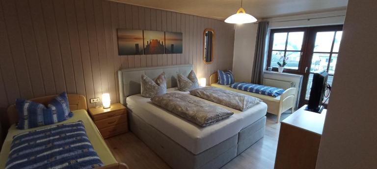 Ferienwohnungen König - Bed and Breakfast Bischofsmais