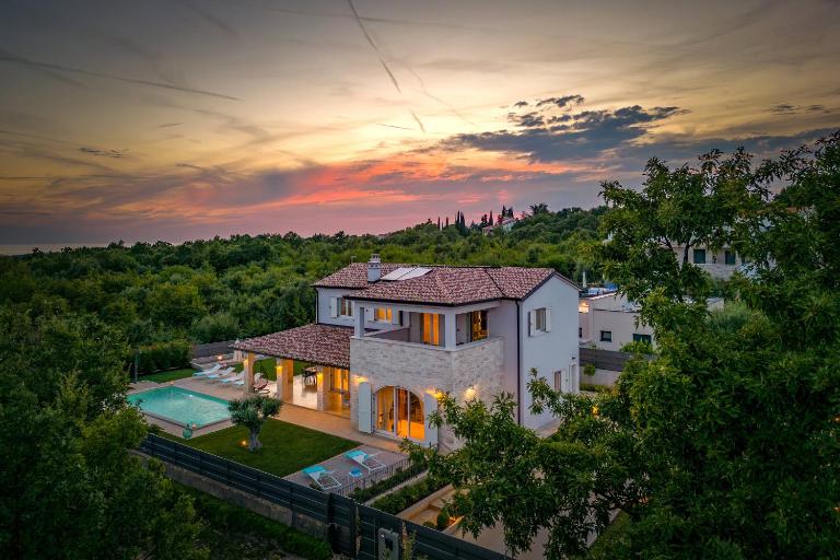 Villa Karla Tar - B&B Tar