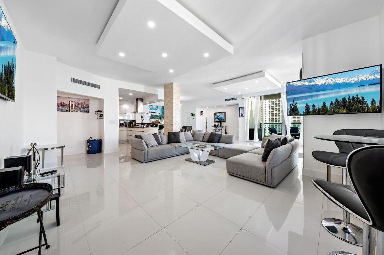 Oceanfront Luxury Penthouse On The Beach 3 Bedroom - Ferienwohnung Hollywood