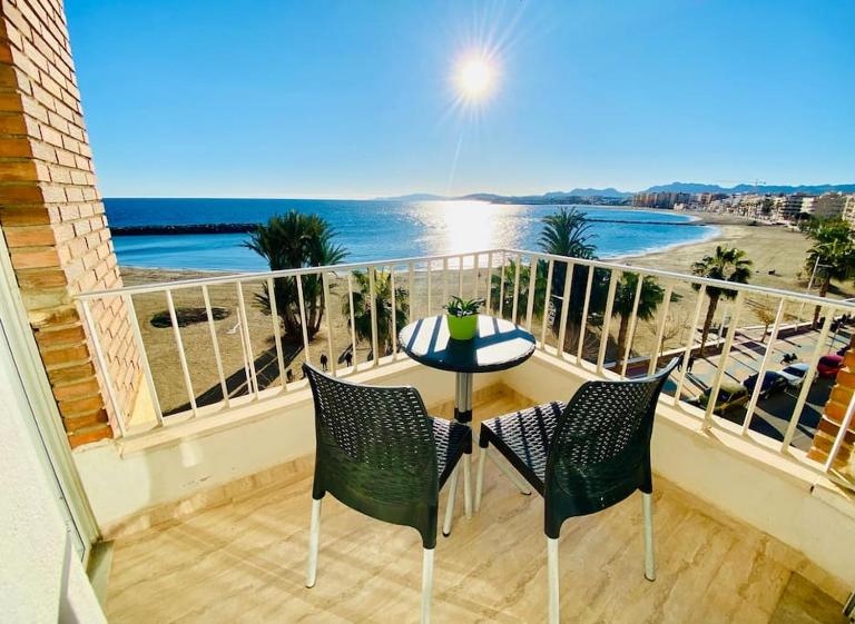 Casa Playa Colonia Águilas *Vistas al Mediterráneo - B&B Águilas