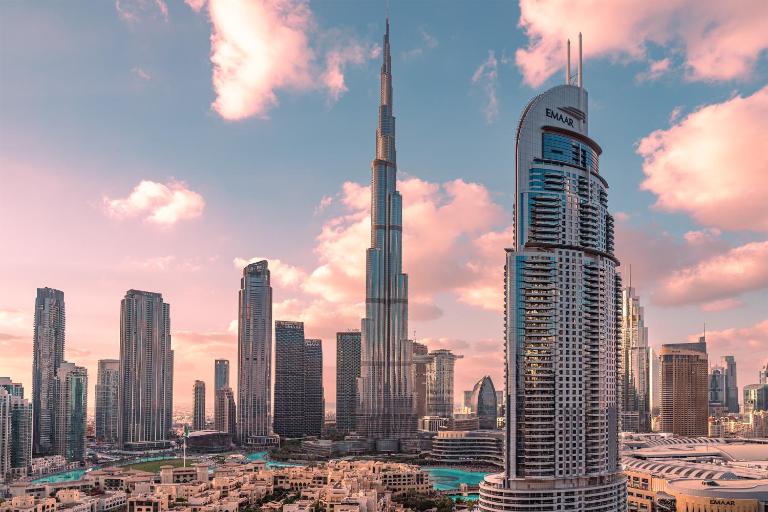 Prime Retreats @ Burj Royale By Emaar - B&B Dubai