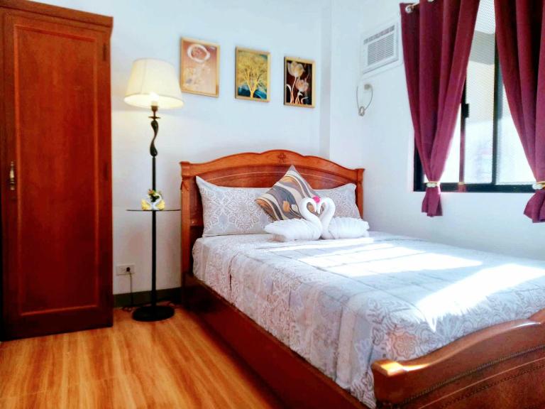 Romantic Getaway》Balcony+Garden View & Fast Wi-Fi - Bed and Breakfast Catarman