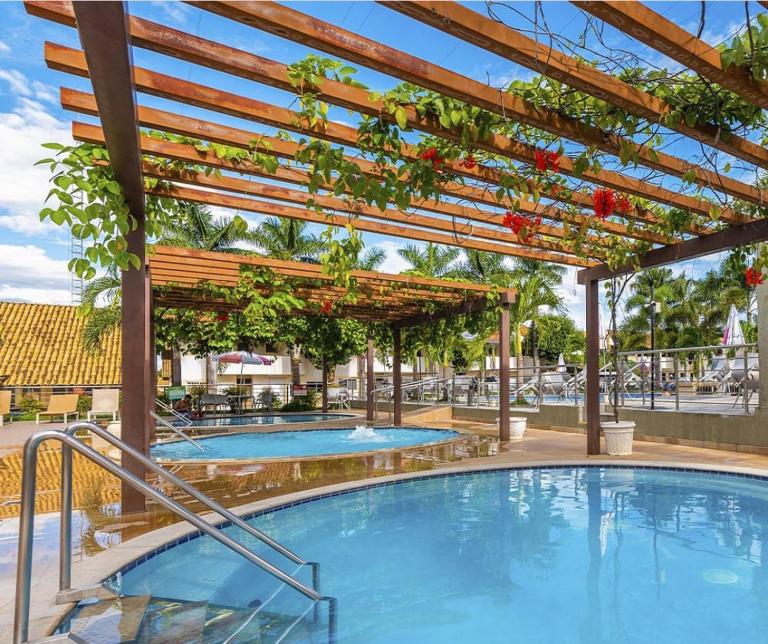 DiRoma Internacional Resort --com Piscinas 24h -- DESTINOS COMBINADOS TURISMO - Chambres d'hôtes Caldas Novas
