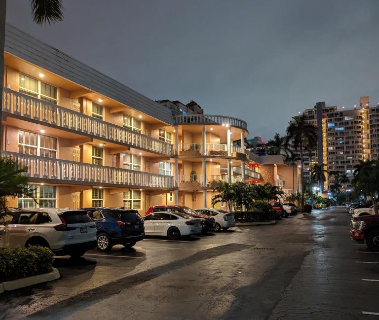 PlayaBlanco Suites - B&B Fort Lauderdale