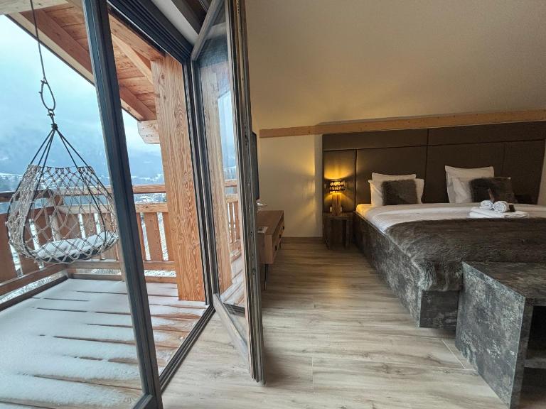 Les Trois Chaufatons - Chalets Boutiques - B&B Montriond