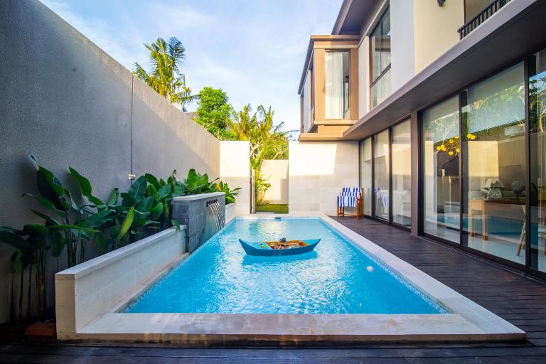 Tridi Beach Villa by Nagisa Bali - B&B Tanah Lot