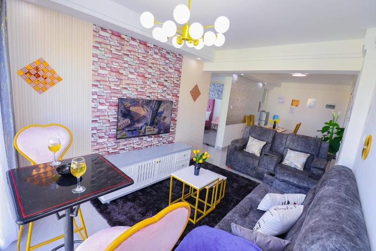 Posh One Bedroom - Kilimani - Gold Park - Chambres d'hôtes Nairobi
