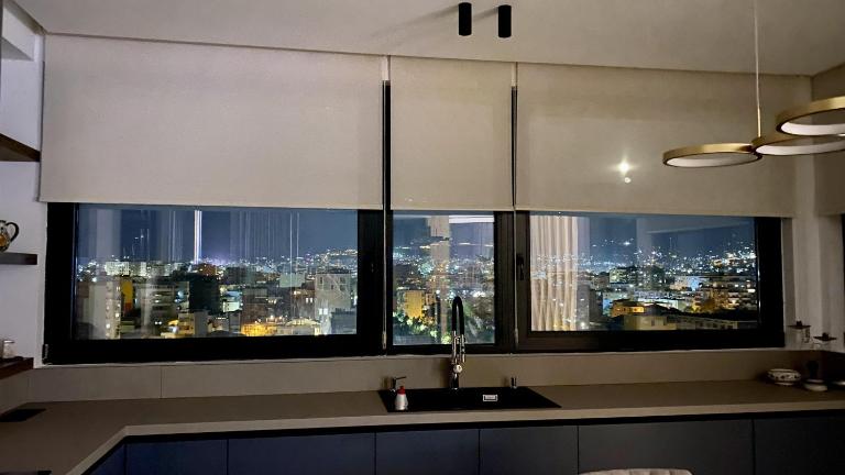 Central Tirana Premium Penthouse "SuperAttico", Free Parking - B&B Tirana
