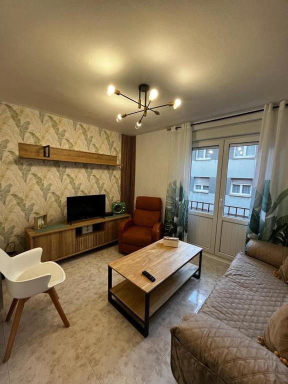 Precioso piso totalmente reformado. - B&B Gijón
