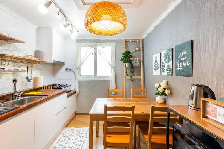 Hongdae Aron House - B&B Seoul