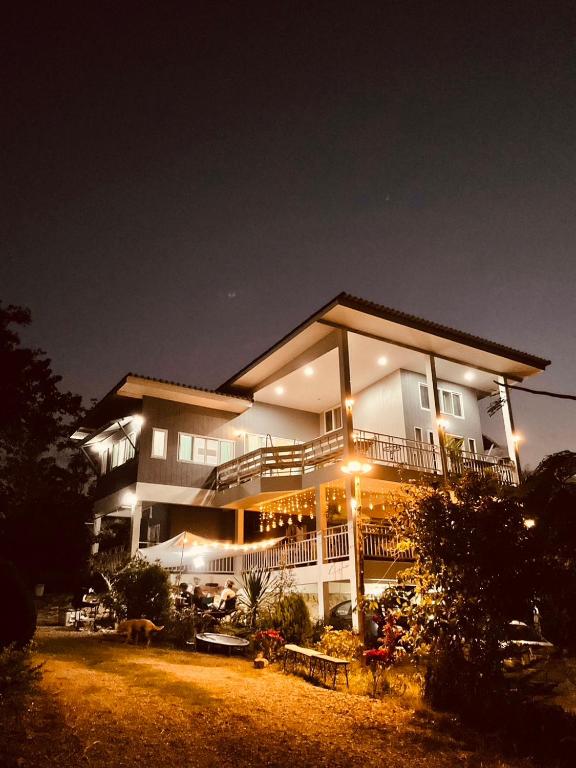 บ้านบนภู ปากช่อง พลูวิลล่า - with a housekeeper - Ferienwohnung Ban Lam Thong Lang
