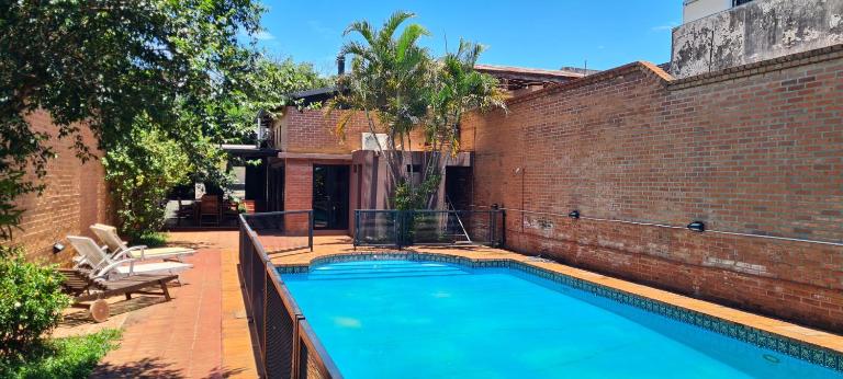Nada de Tucanes. Piscina Loft - B&B Posadas