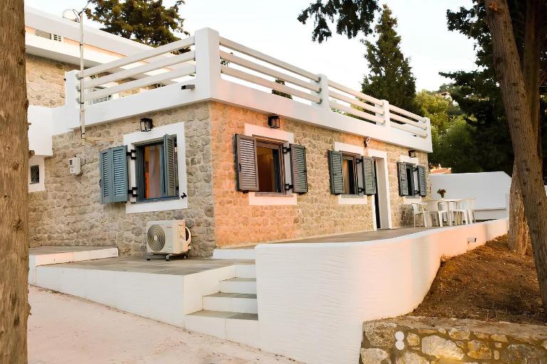 Marialenas House - Stone House at Myrties Beach Kalymnos - B&B Myrties