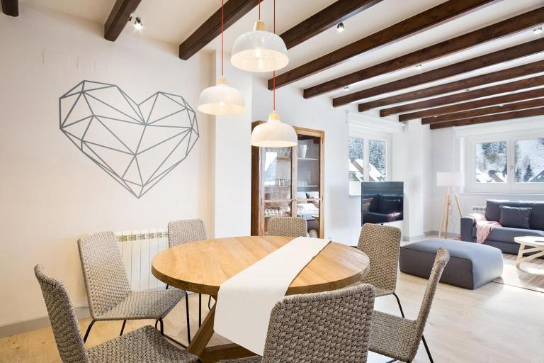 Luderna - Apartamento con terraza Bonaigua B1 Joanchiquet - B&B Baqueira-Beret