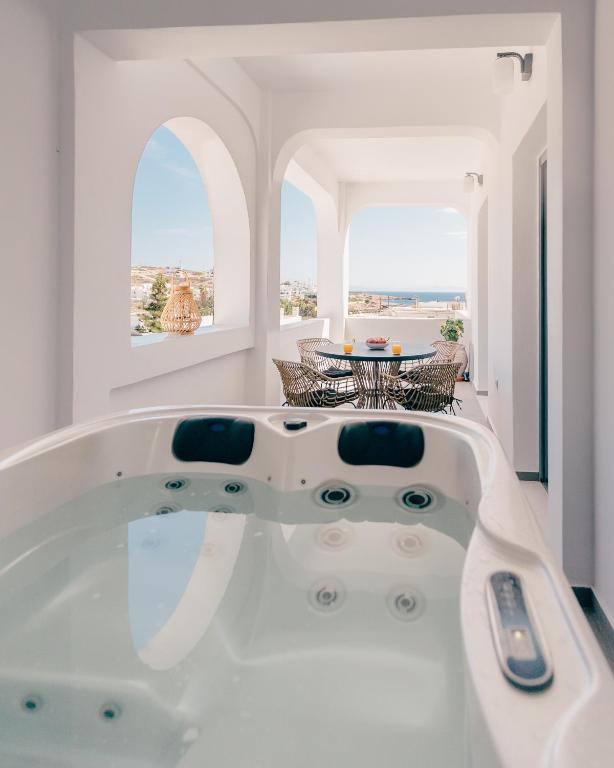 Orion Suite & Apartments - B&B Donoussa