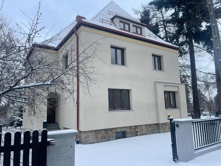 Dom na Słowiańskiej - B&B Szczawno-Zdrój