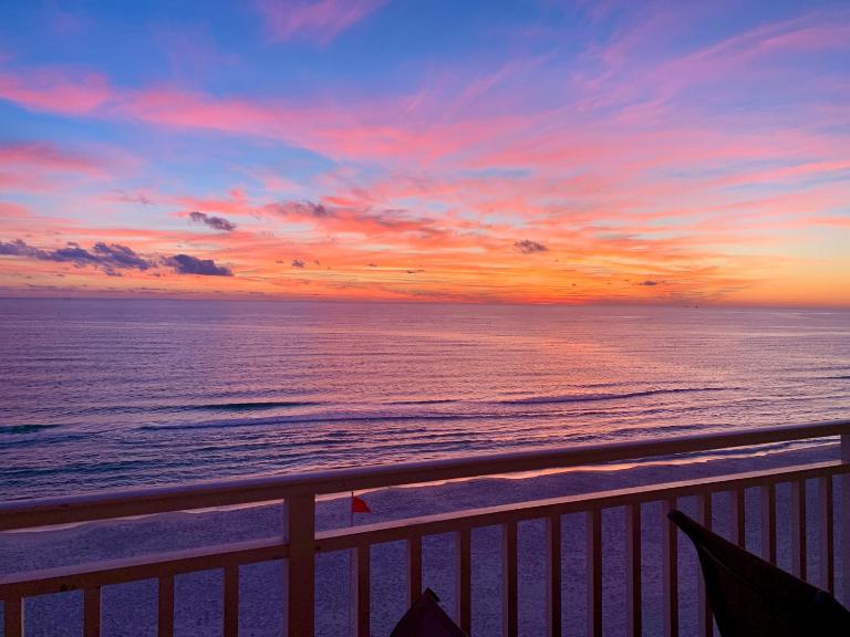 Panama City Beach Ocreanfront 2BR in Splash Resort 402W - Chambres d'hôtes Panama City Beach
