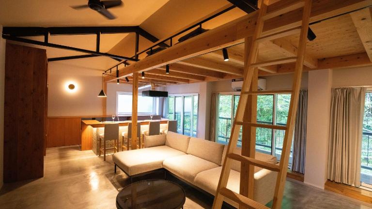 Hotel Re:Plug - B&B Kochi