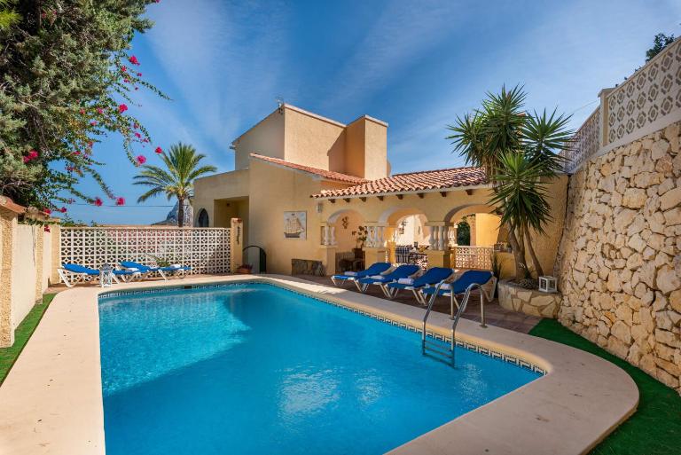 Villa Aloe - PlusHolidays - B&B Calpe