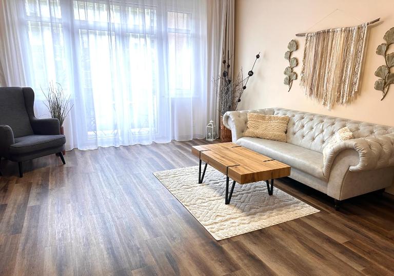 Eva's Apartment Prague - Bed and Breakfast Praag