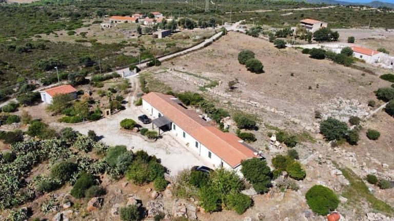 Lo Stazzu - Key to Villas - B&B Sedini