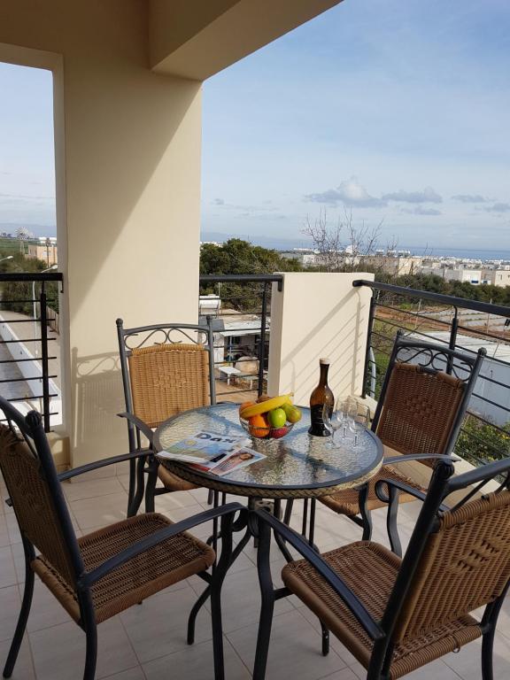Holiday Apartment with Sea View (0002913) - Bed and Breakfast Paralímni