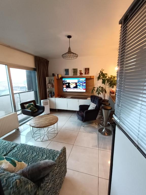 Liège centre 13 Quai Godefroid Kurth POUR 2 PERS à 25 min gare Guillemins - B&B Liège