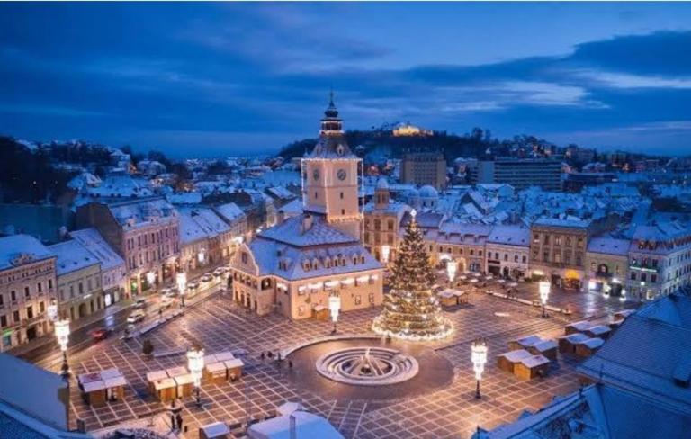 Luxury Apartment - B&B Braşov