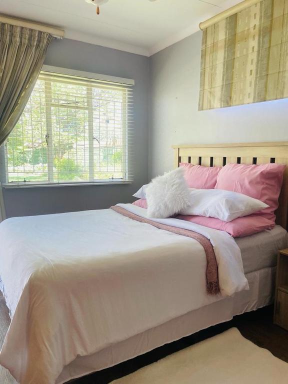 The M-Pire Cottage - B&B Bloemfontein