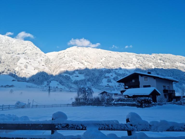 Ferienwohnung Wallner - Chambres d'hôtes Zell am Ziller