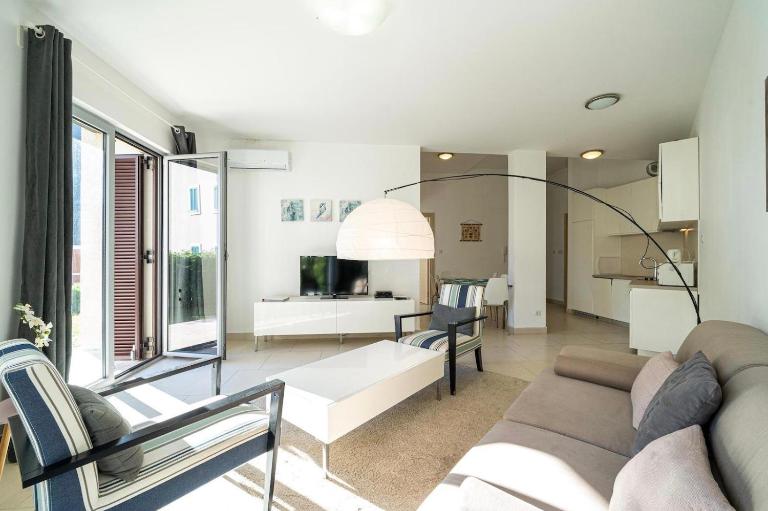 Lavender Bay C04 - B&B Donji Morinj